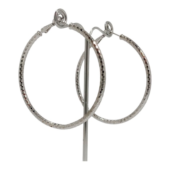 Fashion Hoop Earrings - Picture 2 of 3